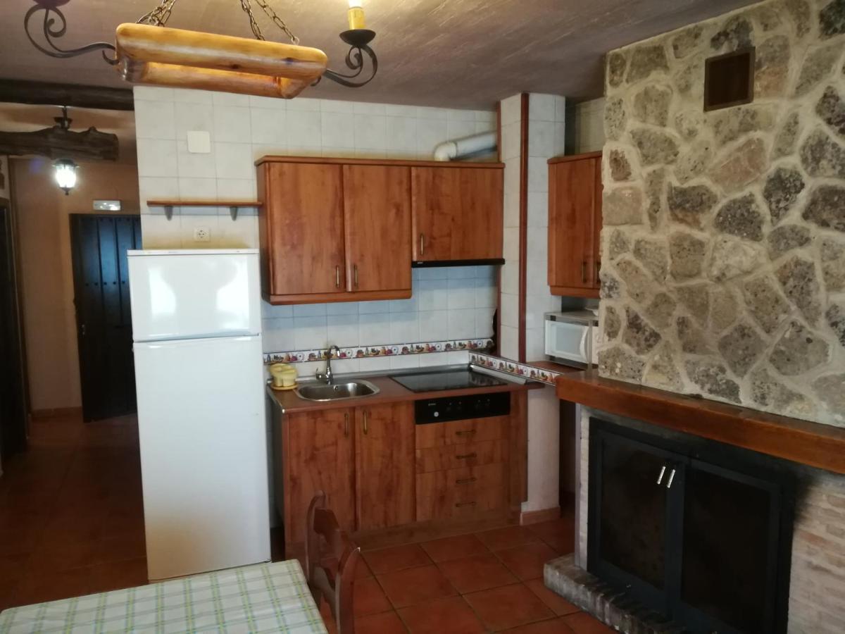 Fuente Del Gamellon Pensionat Buenache de la Sierra Exteriör bild